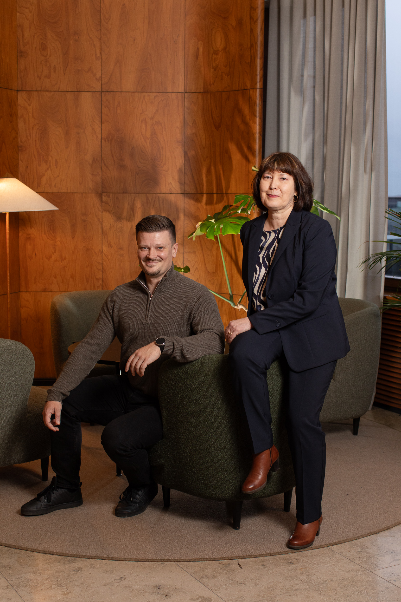 Anssi Salmi ja Leila Linnainmaa.